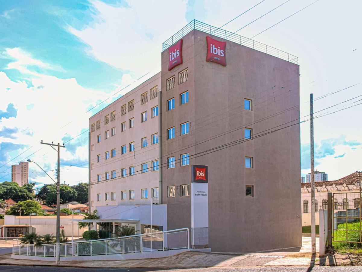 Ibis 3*